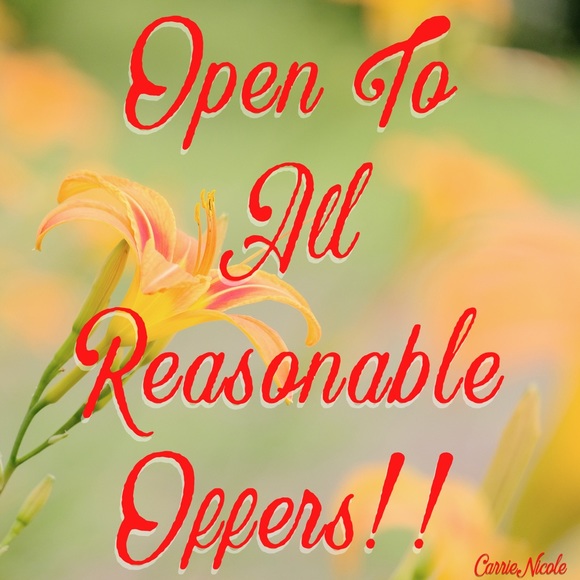 KYLIE SKIN—FOAMING FACE WASH!! BNIB/NWT!! - Picture 4 of 4